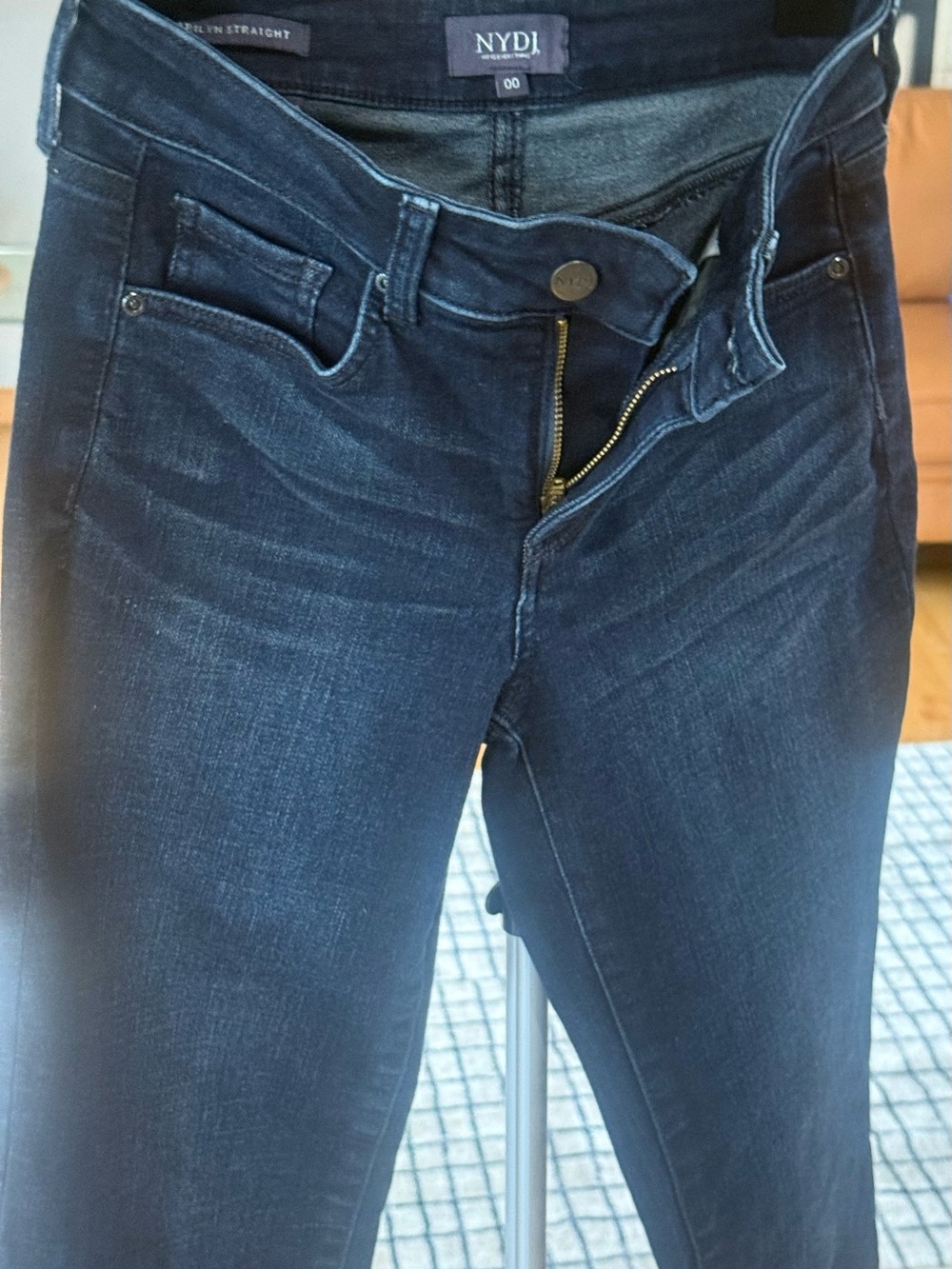 NYDJ Marilyn Straight Jeans in Black Wash